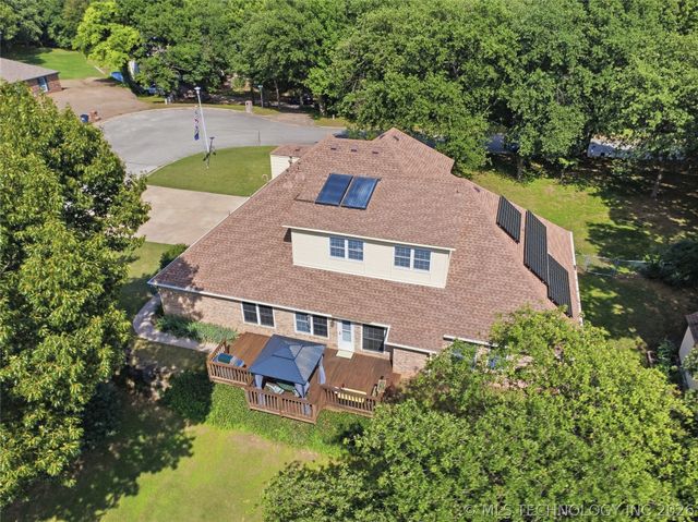 202 S 173rd West Avenue, Sand Springs, OK 74063