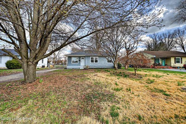 10413 Grafton Hall Rd, Louisville, KY 40272