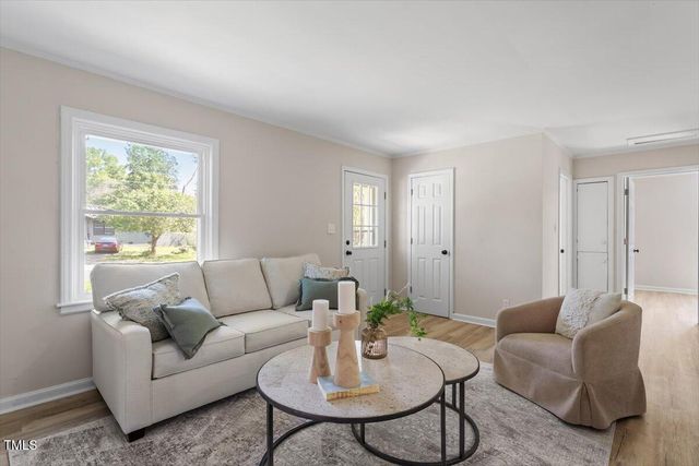 2304 Nelson Street, Raleigh, NC 27610