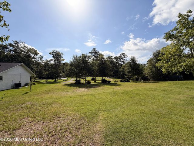 5917 Ridge Road, Ocean Springs, MS 39564