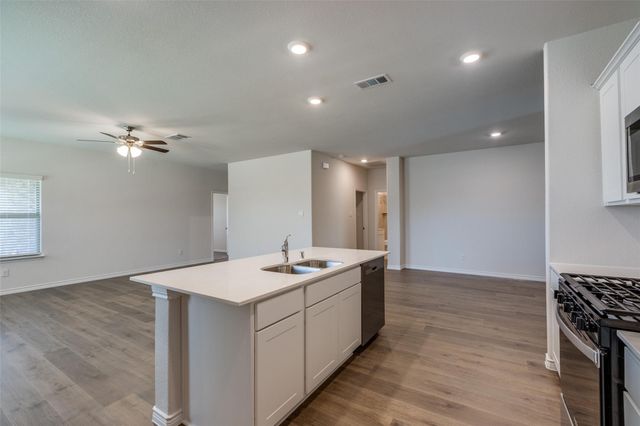 5237 Sandrine Avenue, Celina, TX 75009