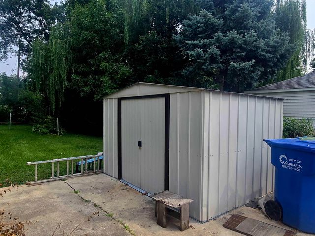 3057 Wasmund Avenue, Warren, MI 48091