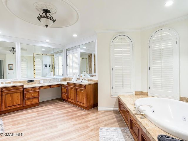 4640 Dunas Lane, Tarzana, CA 91356