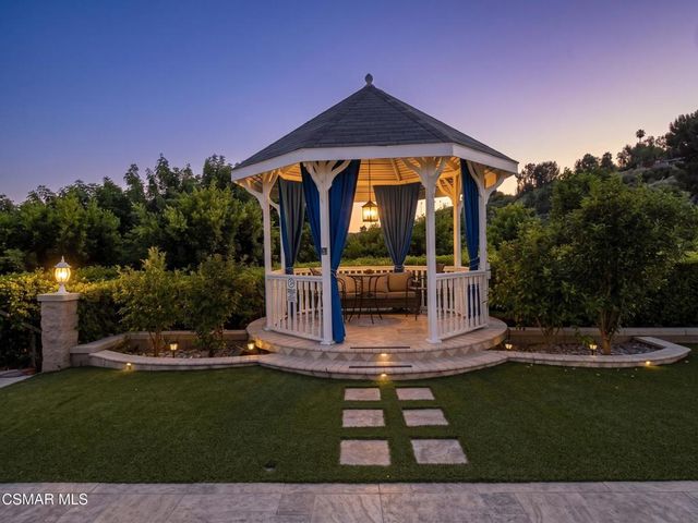 4640 Dunas Lane, Tarzana, CA 91356