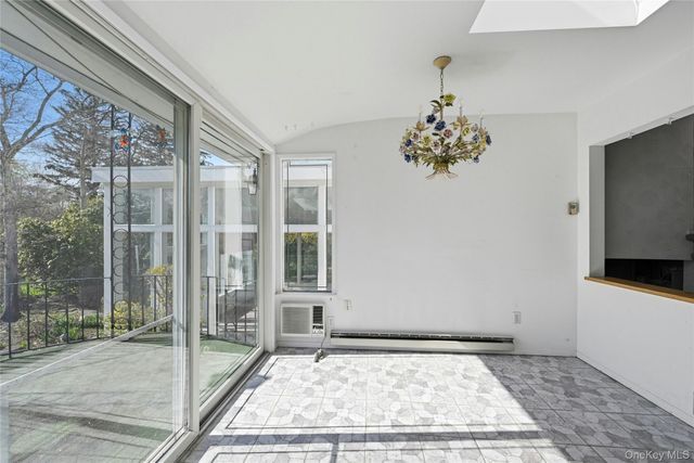 17 Manning Drive, East Northport, NY 11731