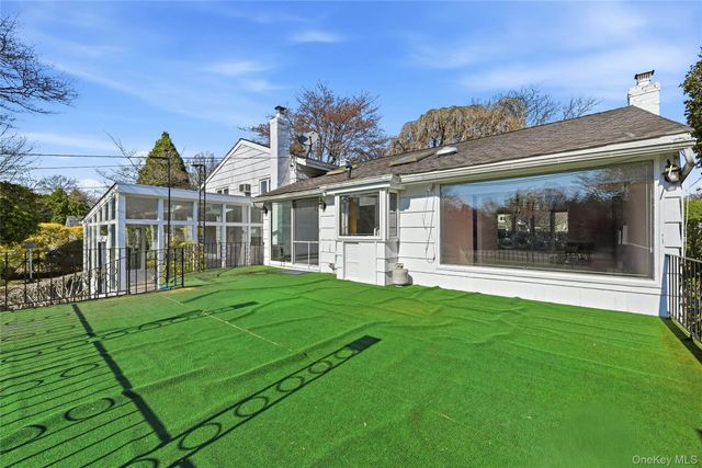 17 Manning Drive, East Northport, NY 11731