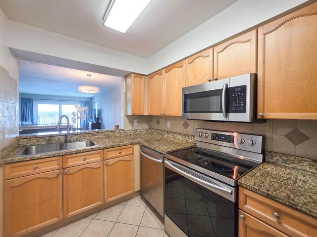 145 N HALIFAX AVENUE 711, Daytona Beach, FL 32118