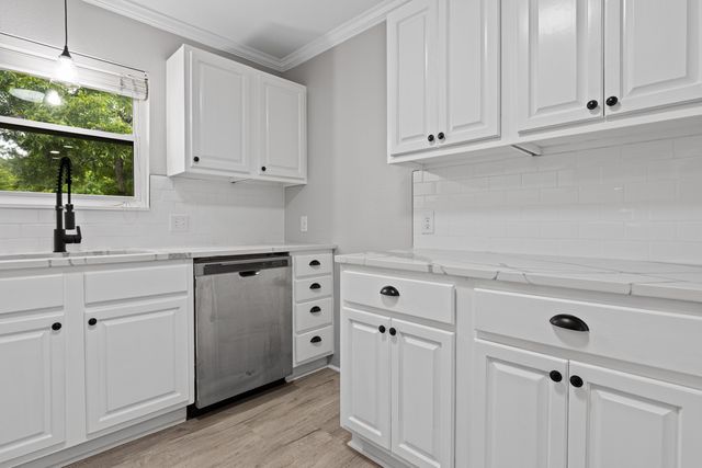 23511 State Hwy 110 N, Troup, TX 75789