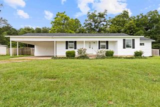 23511 State Hwy 110 N, Troup, TX 75789