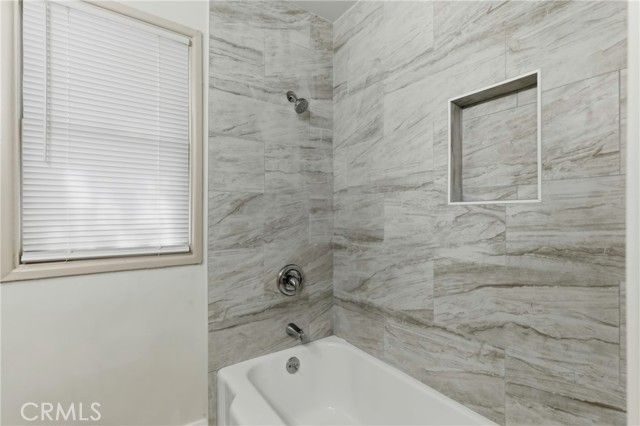 2715 Cedar, Bakersfield, CA 93301