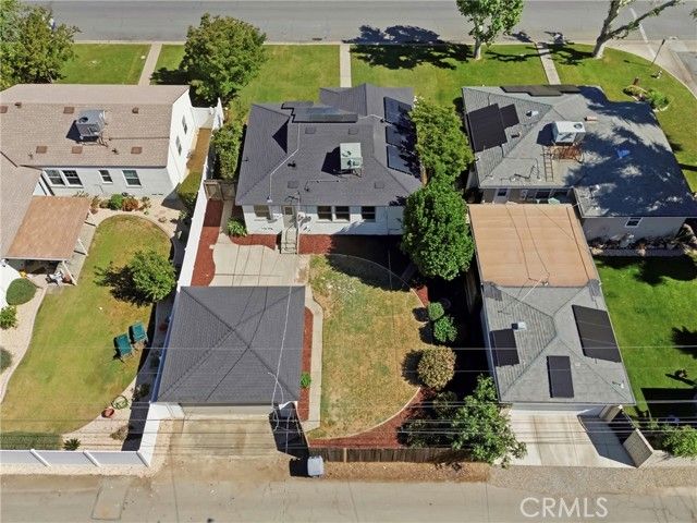 2715 Cedar, Bakersfield, CA 93301