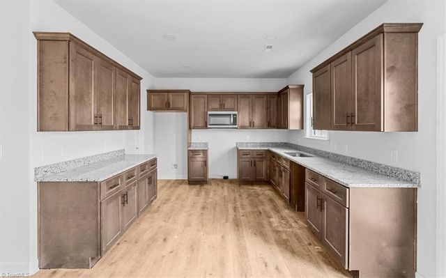 2098 Smith Street, Reidsville, NC 27320