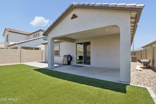 1420 W MACAW Drive, San Tan Valley, AZ 85140