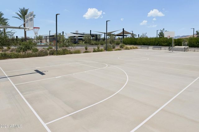 1420 W MACAW Drive, San Tan Valley, AZ 85140