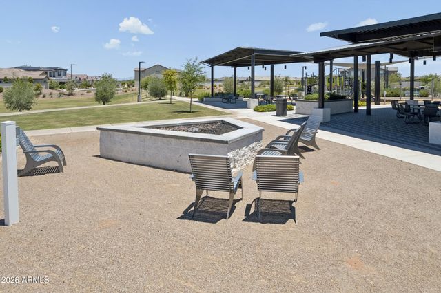 1420 W MACAW Drive, San Tan Valley, AZ 85140