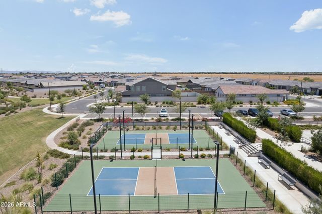 1420 W MACAW Drive, San Tan Valley, AZ 85140