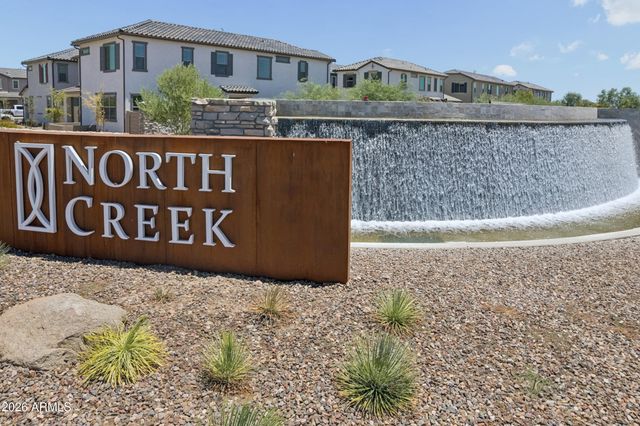 1420 W MACAW Drive, San Tan Valley, AZ 85140