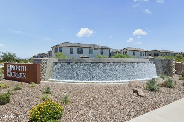 1420 W MACAW Drive, San Tan Valley, AZ 85140