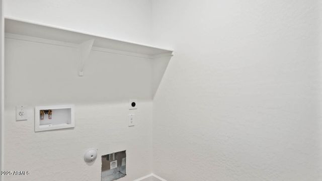 10123 S WEISER Drive, Apache Junction, AZ 85120