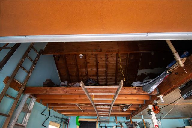 91 Shoreway Drive, Greece, NY 14612