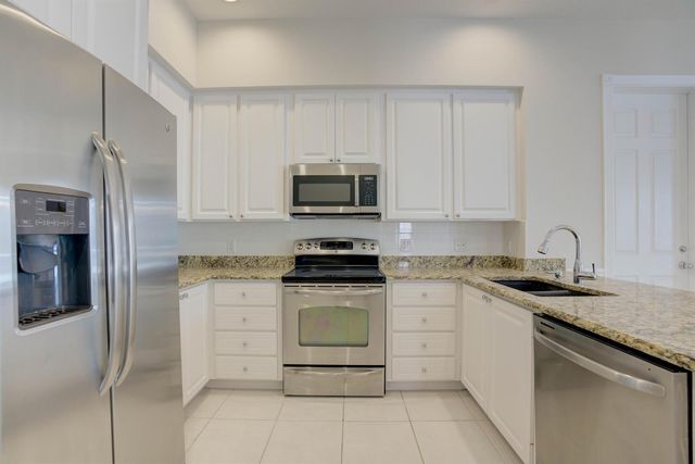 256 San Remo Drive, Jupiter, FL 33458