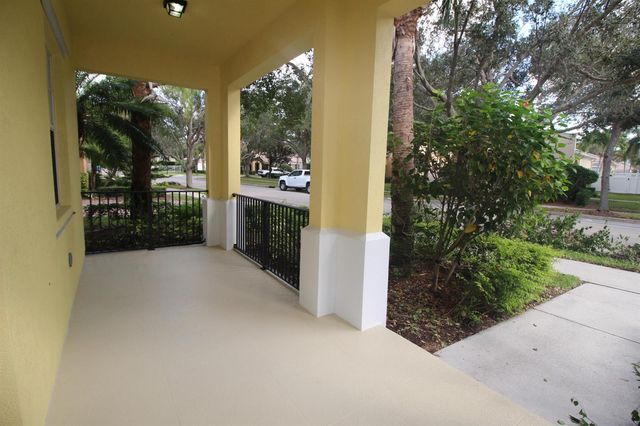 256 San Remo Drive, Jupiter, FL 33458