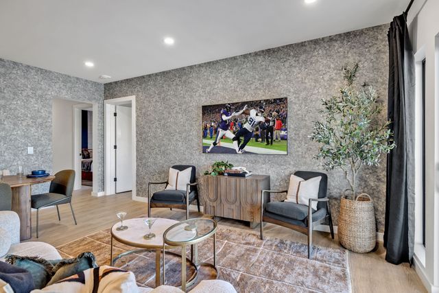 635 7th Ave S Apt 405, Nashville, TN 37203