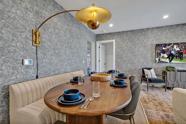 635 7th Ave S Apt 405, Nashville, TN 37203