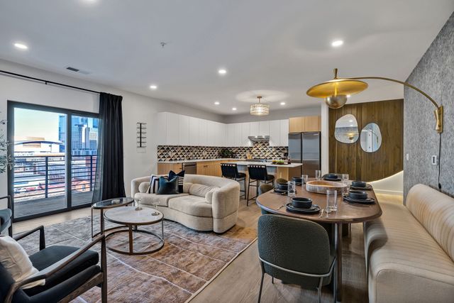 635 7th Ave S Apt 405, Nashville, TN 37203