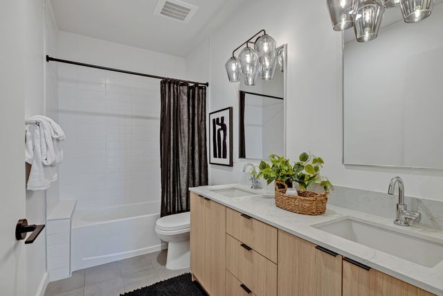 635 7th Ave S Apt 405, Nashville, TN 37203