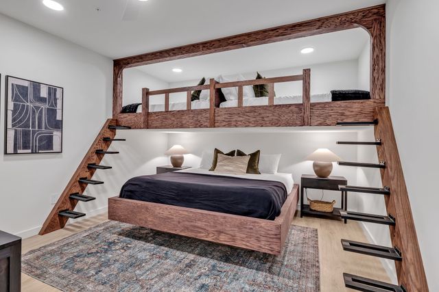 635 7th Ave S Apt 405, Nashville, TN 37203