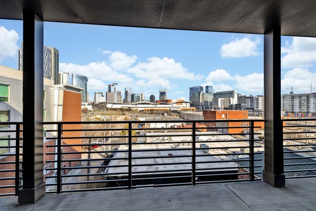 635 7th Ave S Apt 405, Nashville, TN 37203