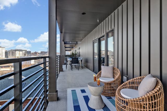 635 7th Ave S Apt 405, Nashville, TN 37203