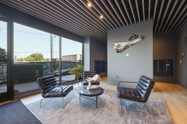 635 7th Ave S Apt 405, Nashville, TN 37203