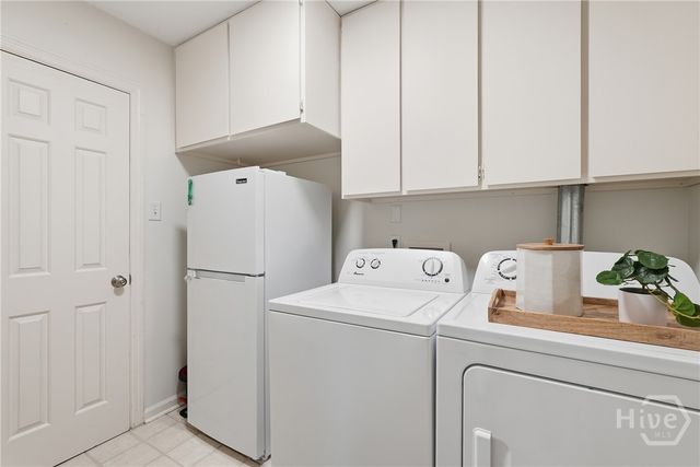 11 Monastery Road W, Savannah, GA 31411