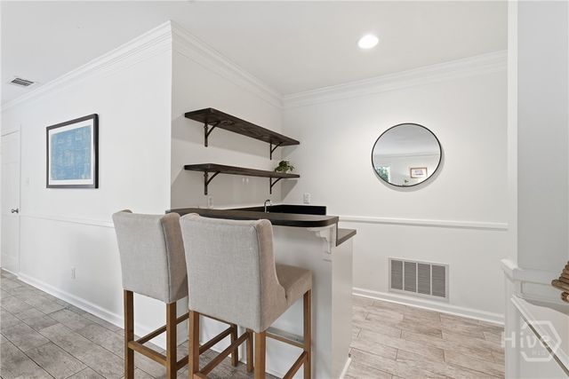 11 Monastery Road W, Savannah, GA 31411