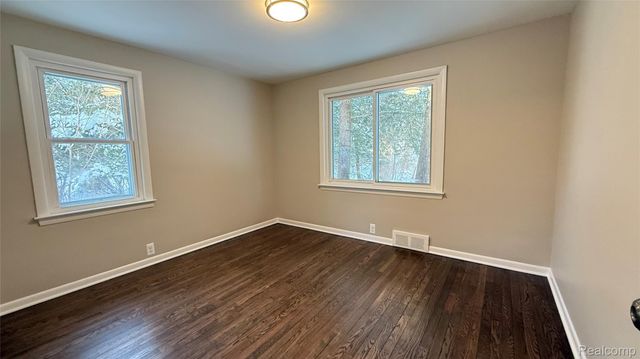 5081 24th Avenue, Fort Gratiot Charter Township, MI 48059