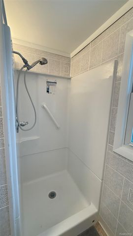 5081 24th Avenue, Fort Gratiot Charter Township, MI 48059