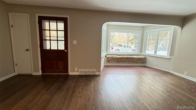 5081 24th Avenue, Fort Gratiot Charter Township, MI 48059