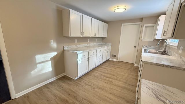 5081 24th Avenue, Fort Gratiot Charter Township, MI 48059