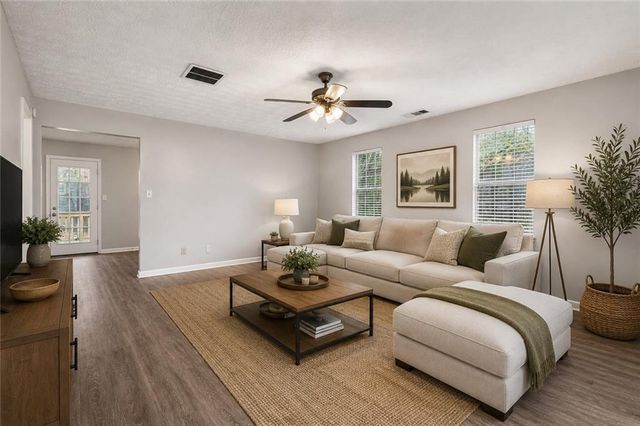 207 Antebellum Court, Riverdale, GA 30274