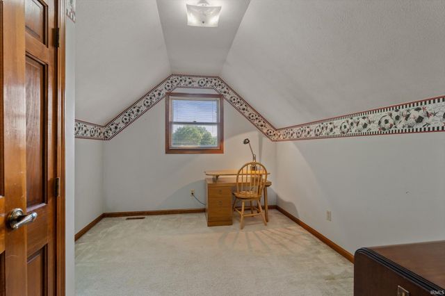 10538 E Brookston Drive, Osceola, IN 46561