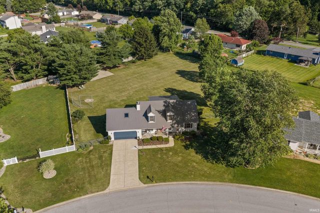 10538 E Brookston Drive, Osceola, IN 46561