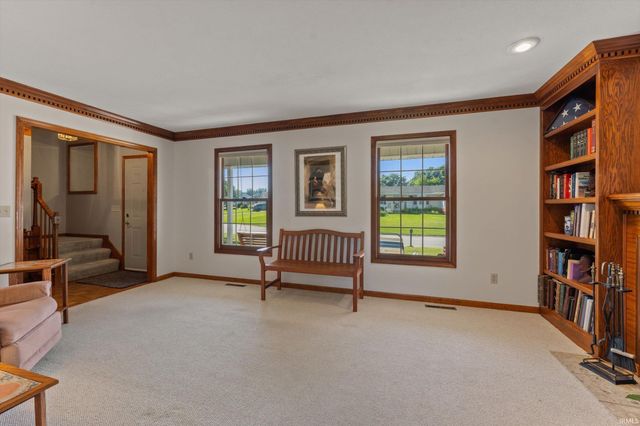 10538 E Brookston Drive, Osceola, IN 46561