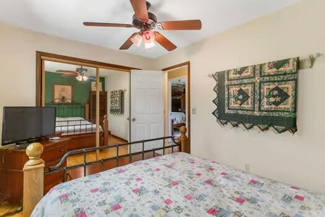 4080 Thar Road, Coloma, MI 49038