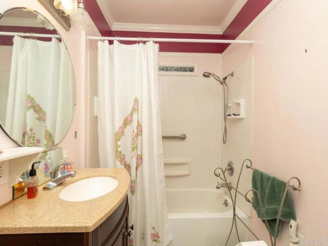 210 S. Orange, Fallbrook, CA 92028