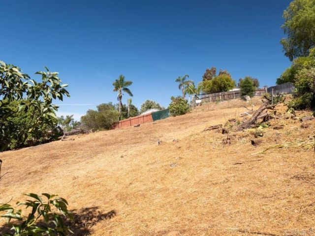 210 S. Orange, Fallbrook, CA 92028