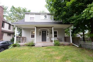 1924 Pinecrest Drive, Ferndale, MI 48220