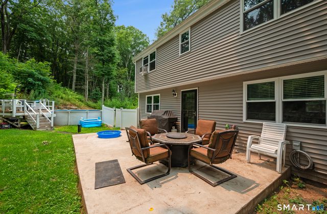 1968 Chalker Hill, Glastonbury, CT 06033