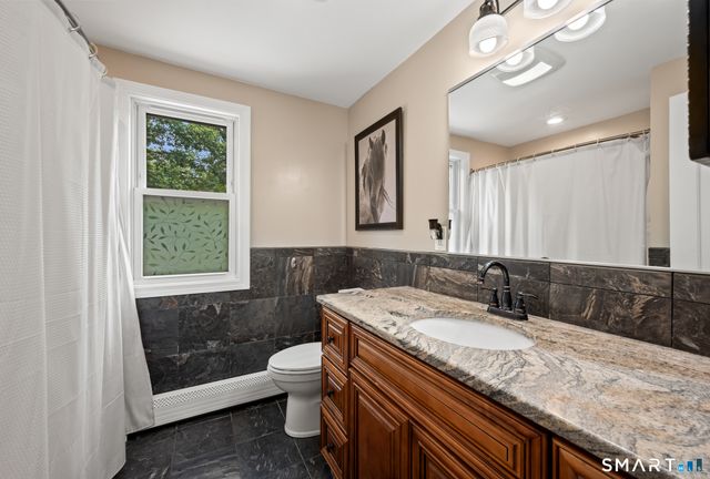 1968 Chalker Hill, Glastonbury, CT 06033